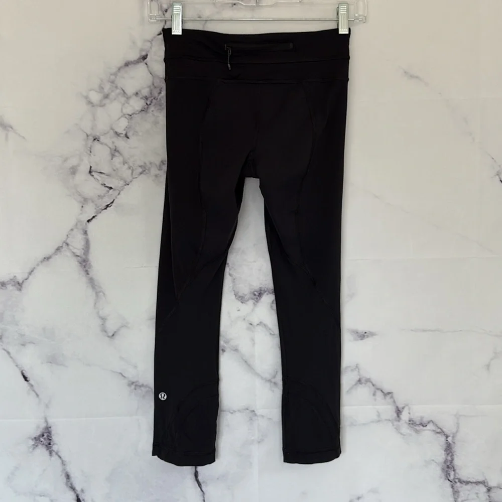 LULULEMON Run Inspire Crop II Block-It Pocket Black Size 2